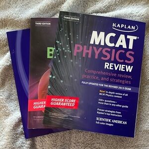 Kaplan MCAT books